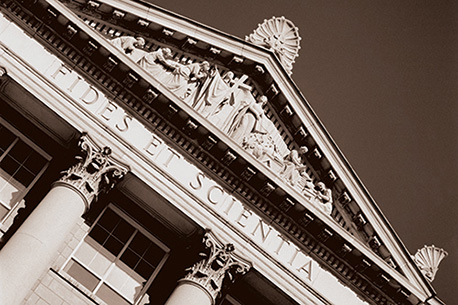 Fides et Scientia © Focus Photos